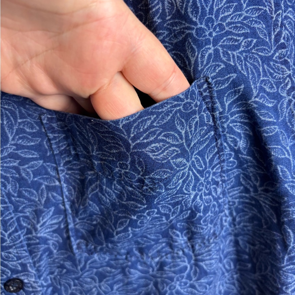 Men’s Pendleton Indigo Leaf Pattern Short Sleeve … - image 4